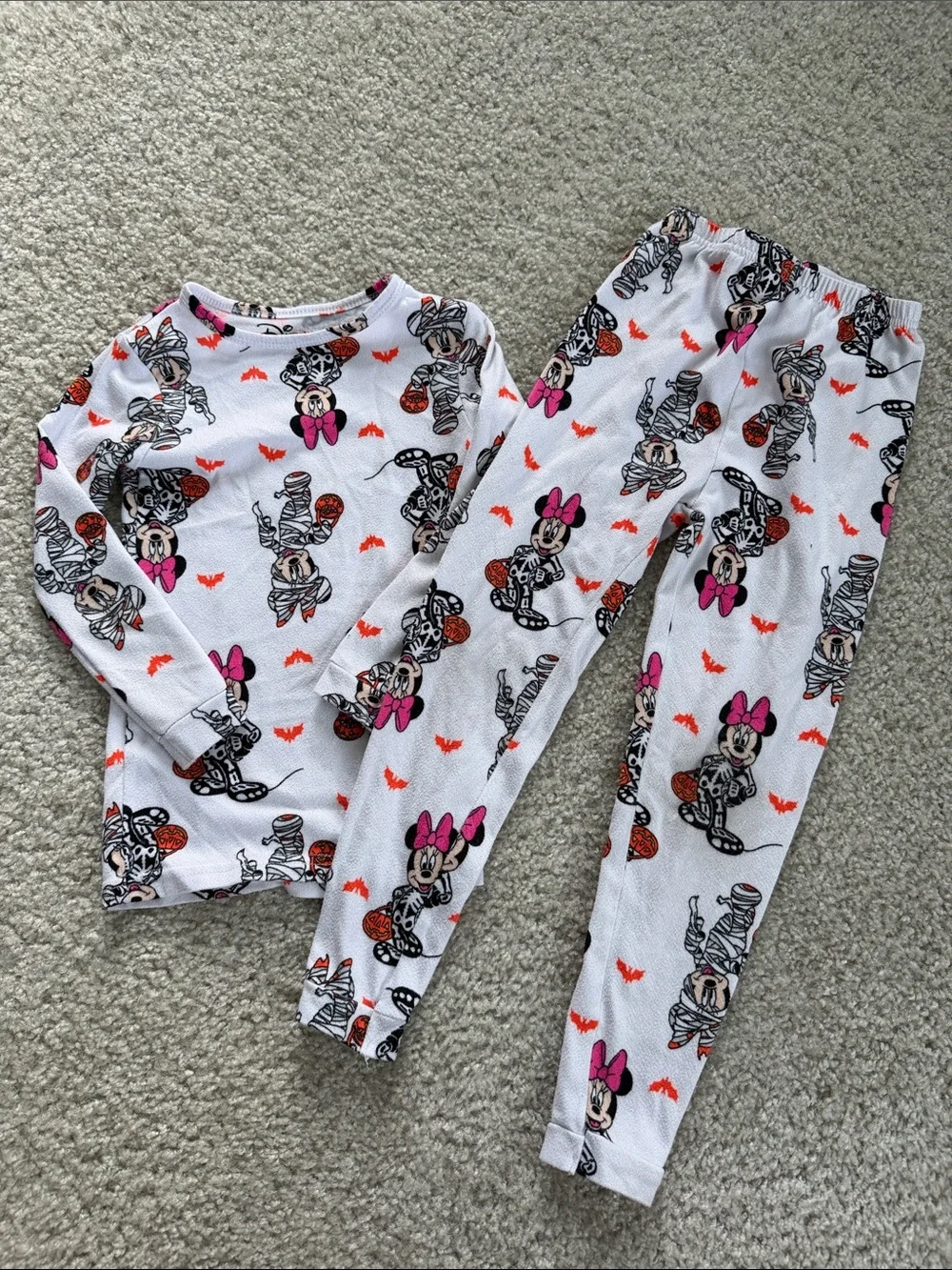 Disney Minnie Mouse White Pajama Set with Pink Bows & Orange Bats
